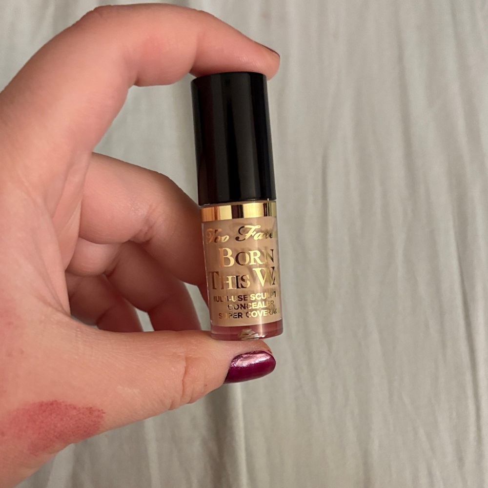 Too Faced Born This Way Concealer MINI